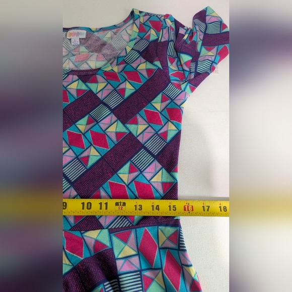 LULAROE New Nicole Dress Sz L Pink Blue Yellow Geometric Stretch Spandex Knit - Picture 4 of 10